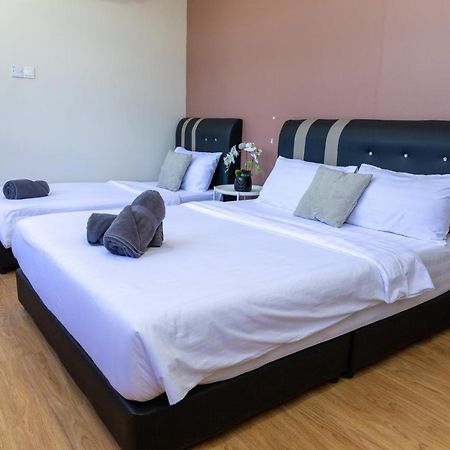 Familia Motel Kangar Extérieur photo