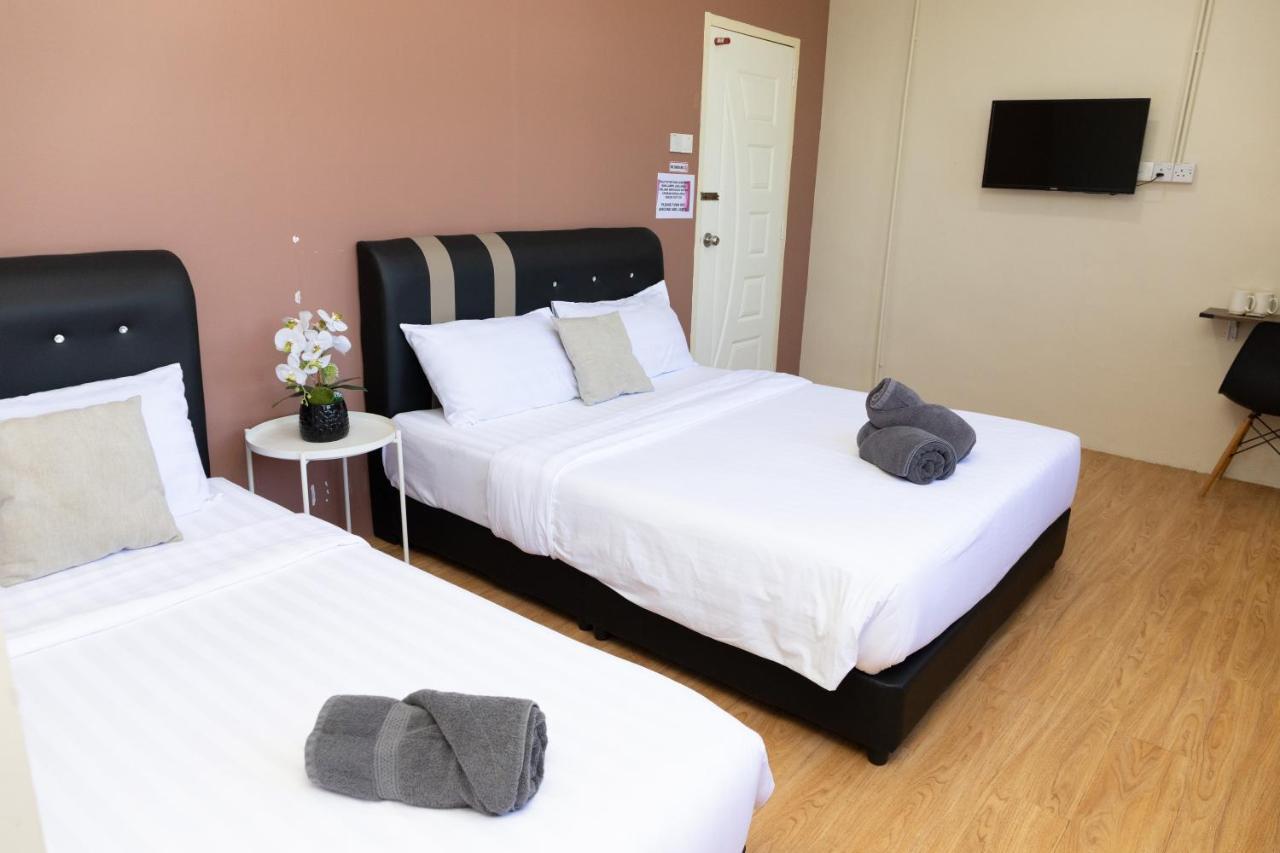 Familia Motel Kangar Extérieur photo