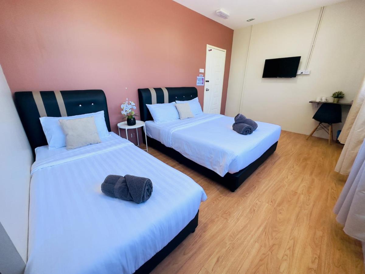 Familia Motel Kangar Extérieur photo